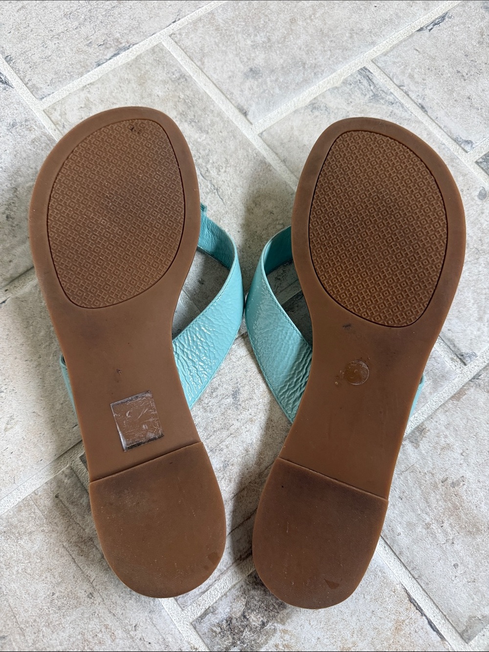 Tory Burch Aqua Leather Logo Thong Sandals - Picture 7 of 7